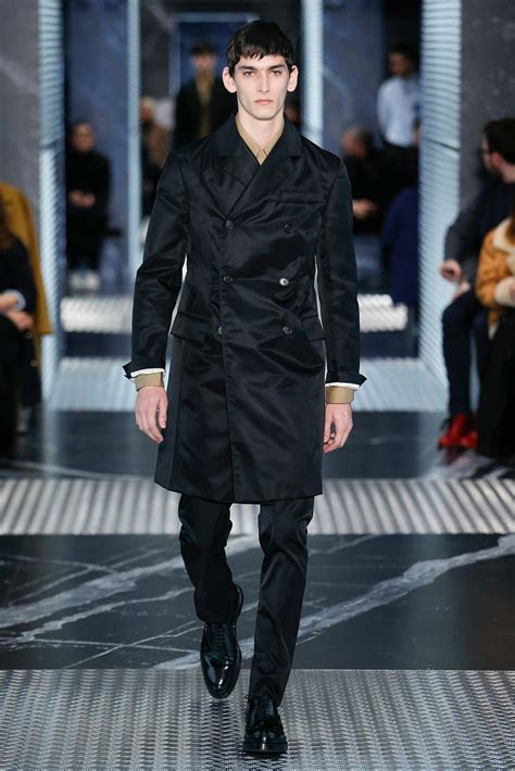 Prada Fall 2015 Menswear Fashion Show 